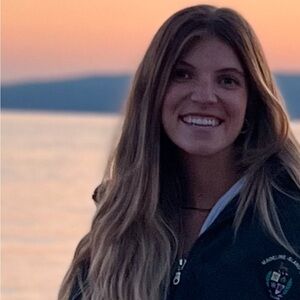 Meet your Posher, Emilie